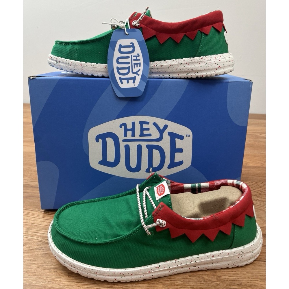 Hey Dude Wendy Holiday Elf Christmas Loafers Shoes Women's Size 9 Green NEW